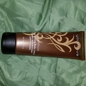 Younique self tanning body lotion